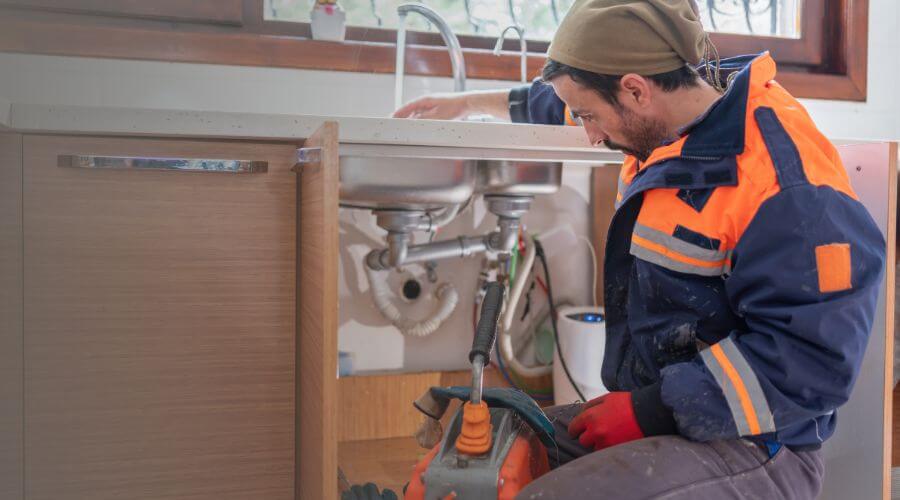 home faucet repair service in Holbrook, MA